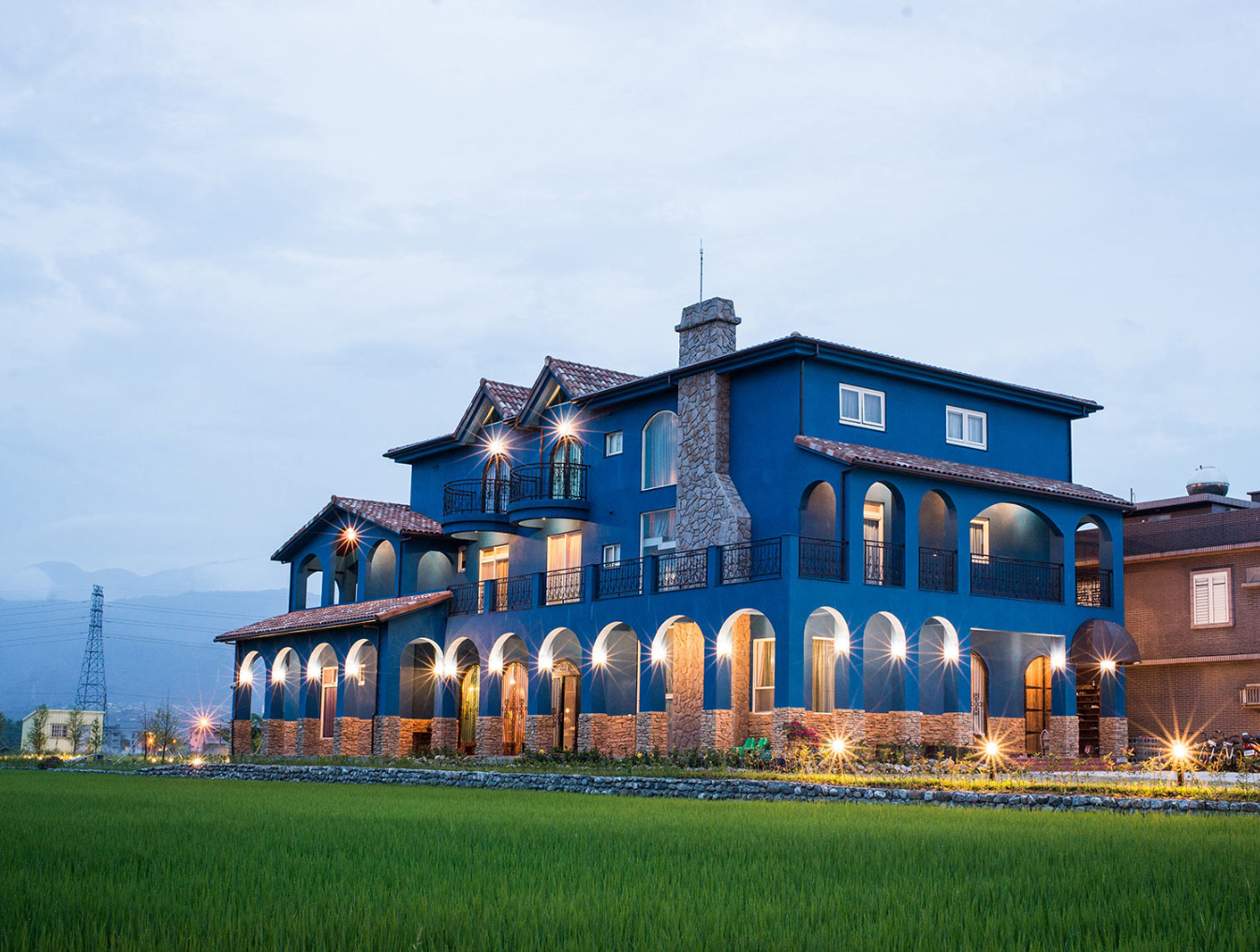 宜蘭民宿-fly-inn-建築