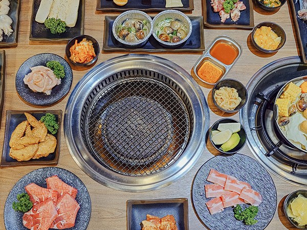 【HOME燒肉逢甲店】逢甲燒肉吃到飽3種高CP方案、火烤兩吃高評價開箱